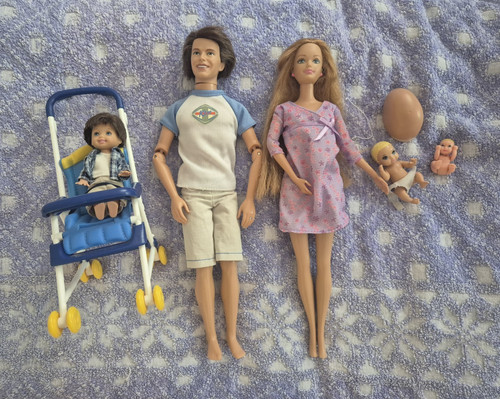 Barbie mattel happy family - mattel,