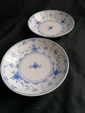 2 Schalen August Warnecke