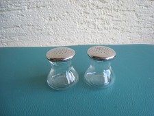 WMF Salzstreuer aus "Max und