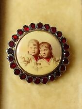 Antike Fotobrosche aus Tombak