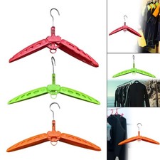 Neoprenanzug Kleiderbügel