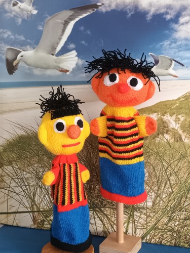 Handpuppen ernie und bert - handpuppen,