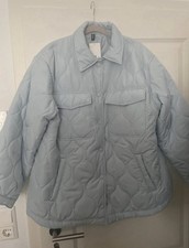 NEU - H&M Steppjacke hellblau
