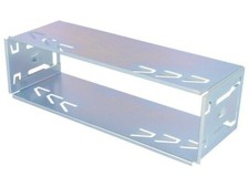 PR..03 Radio-Einbaurahmen Zink