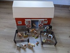 Schleich - Bauernhof / große Scheune aus Holz + Tiere + Bäuerin + Zaun, Zubehör