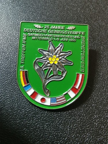 Brustanhänger abzeichen - brustanhänger,
