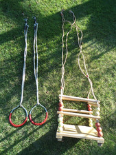 Babyschaukel Holz + Turnringe Metall mit Gummibezug - sehr gut erhalten