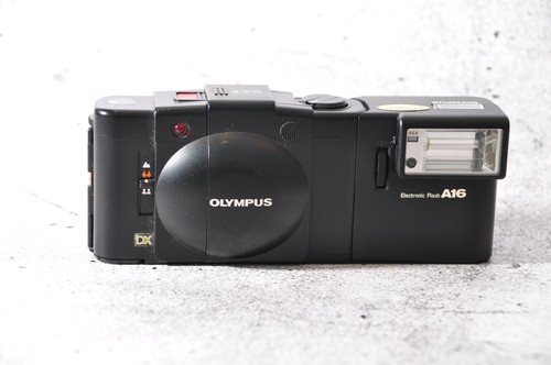 Olympus xa3 mit blitz - olympus, a16