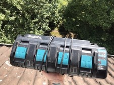 Original Makita ladestation 18v Für 4 Akkus Versand Sofort Versichert ?