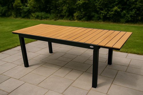 Aluminium-Gartentisch