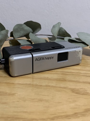 Agfa happy 110 film camera - happy,
