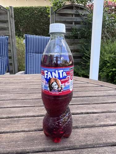 Fanta chucky forrest berries - fanta,