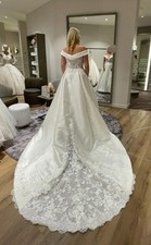excl. Pronovias Brautkleid