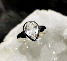 Ring mit Kristall -