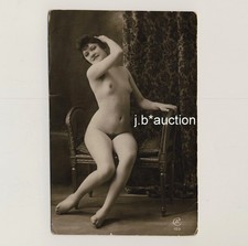 #3 SITTING NUDE WOMAN /