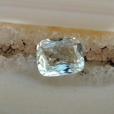 Echter Aquamarin Kissen facettiert Schmuck Edelstein Fasserstein 176