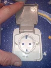 Merten Aufputz Feuchtraum IP44