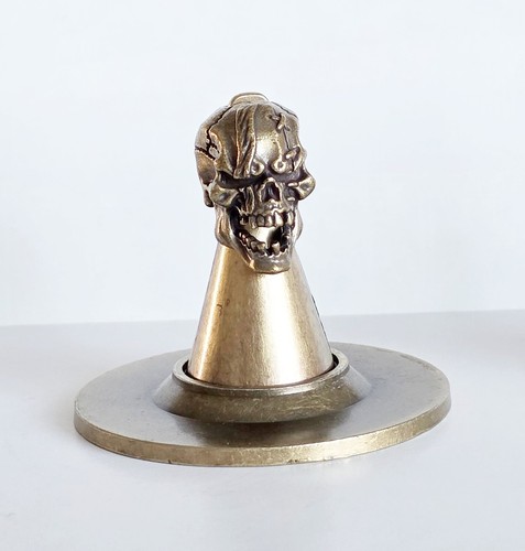 Dämon skull pyramid bead - bead,