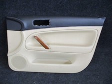 W8 LEDER Türverkleidung vorne rechts VW Passat 3BG Verkleidung beige