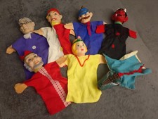 Schöne Handpuppen für das