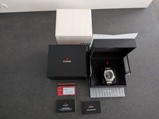 TUDOR Black Bay schwarzes