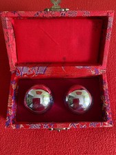 2 Ying-Yang Kugeln - Klangkugeln  Qi Gong - Meditation - im schmuckem Kästchen -