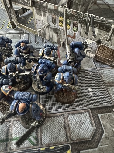 Space marines x - marines,