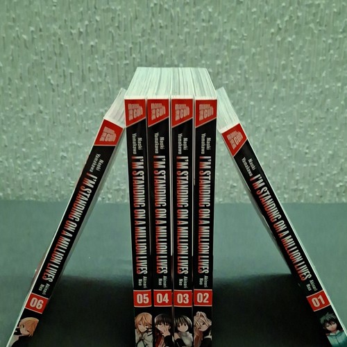 Manga cult standing - standing, on
