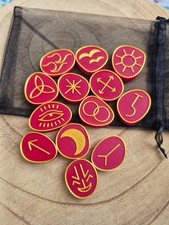 13 Hexenrunen, Runensteine +