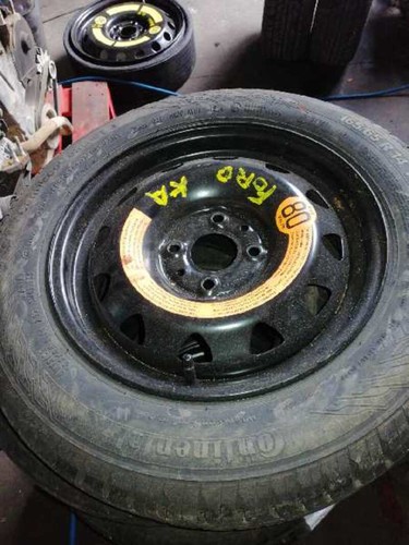 165 r14 reserverad ford - 65,