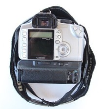 Canon EOS 350 D mit Body BG E3 mit Zubehör, ohne Objektiv , siehe Bilder