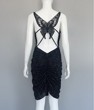 Elegantes schwarzes Mini-Kleid