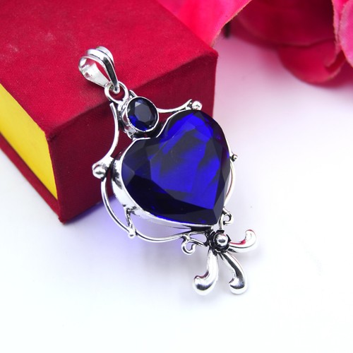 Blauer tansanit edelstein - tansanit,