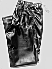 Kunstlederhose schwarz