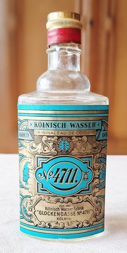 Alte flasche 4711 - 4711, kölnisch
