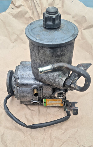 Mercedes servopumpe 2104661501 - mercedes,