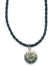 Halskette mit Anhänger Triskele Triskell Tribal Kelten Gothic Mystic x