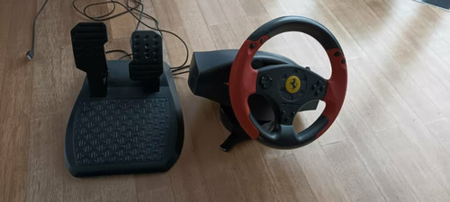Thrustmaster ferrari red - thrustmaster,