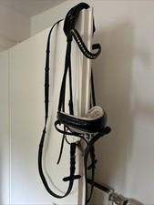 Rundgenähte Trense Lack, Schwarz, Weiß