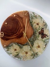 Wanduhr  35 cm Holz echte Blumen Epoxid Harz Uhr Wandkunst Handmade Uhr Geschenk