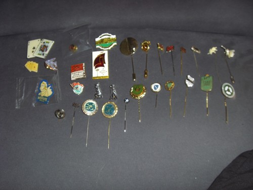 Anstecknadel und pins - pins, zum