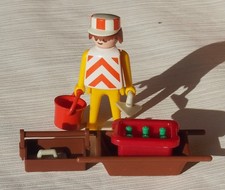Maurer mit Werkzeug und Bierkiste  Playmobil System 3312  Klicky  Mega Rar