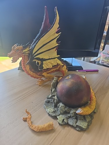 Land the dragons - k175, tudor