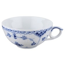Teetasse Modell 525 Royal Copenhagen Musselmalet Halbspitze I. Wahl