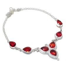 Handgefertigte Halskette roter