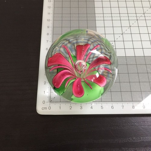 Stück paperweight - 3,