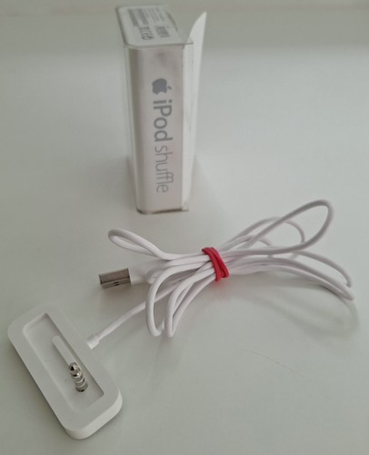 Apple ipod shuffle dock - apple, 2