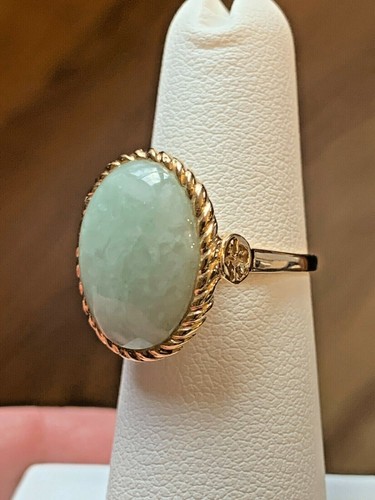 Grüner ovaler jade karat - ovaler,