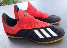Fußball Hallenschuhe Sportschuhe von Adidas Gr. 38 2/3 in Schwarz-Rot