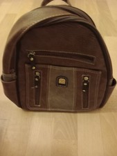 Verkaufe ein sehr schöne Damen Rucksack der ist NEU und sehr schön